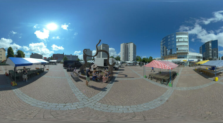 Aurinkoinen 360 kuva Kauppatorilta.